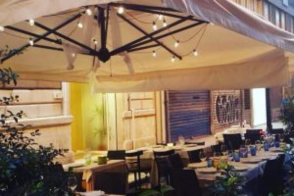 19429076_436538920064042_8782967958633709568_n-300x300